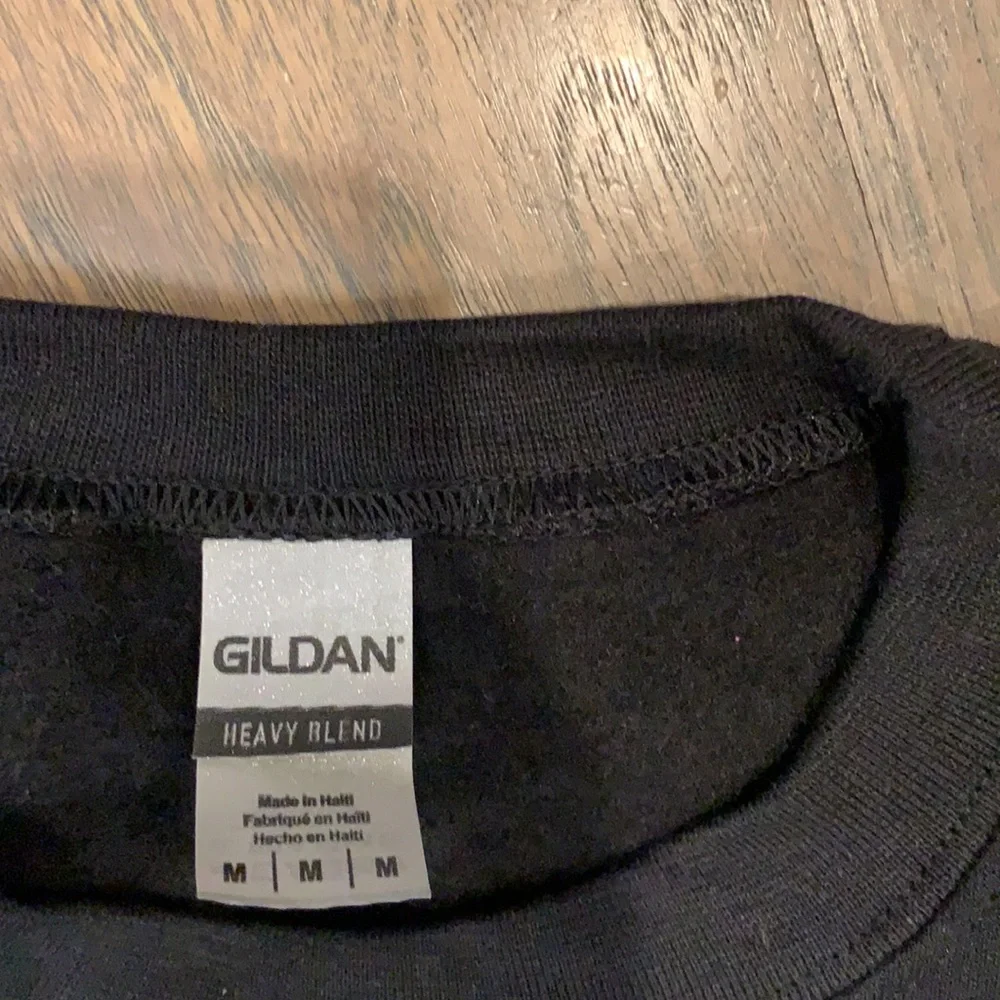 New!!!Sweatshirt size medium